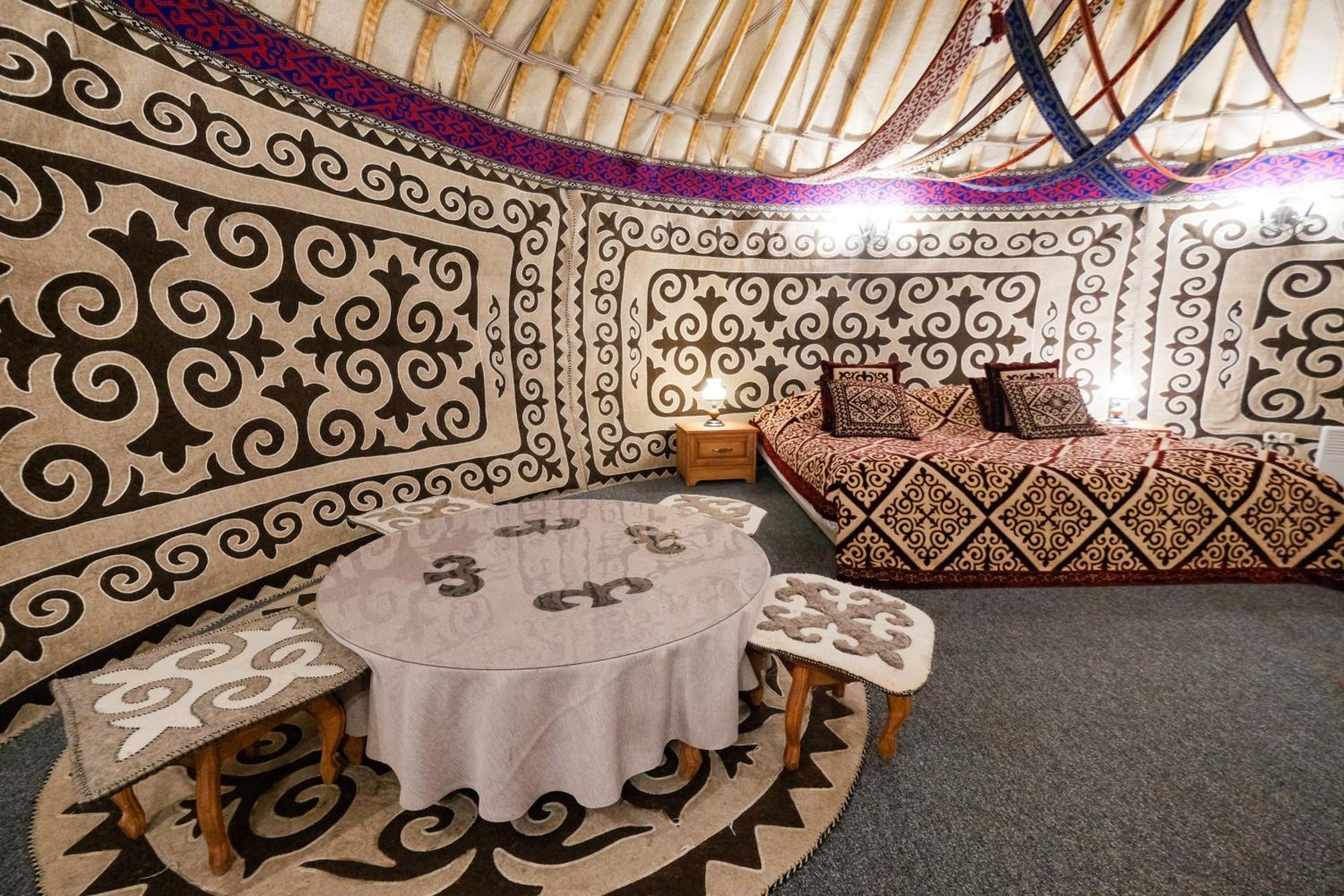 Oi-Qaragai Mountain Resort Бескайнар Экстерьер фото